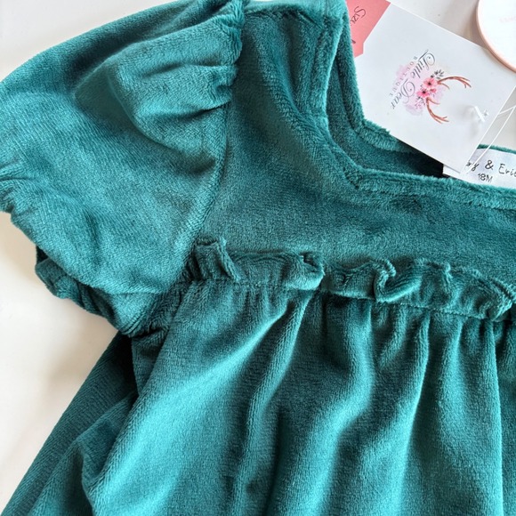 Abby & Evie Infant Girls 18M Hunter Green Velour Dress‎ Ruffle Xmas Boutique NEW - Picture 3 of 5